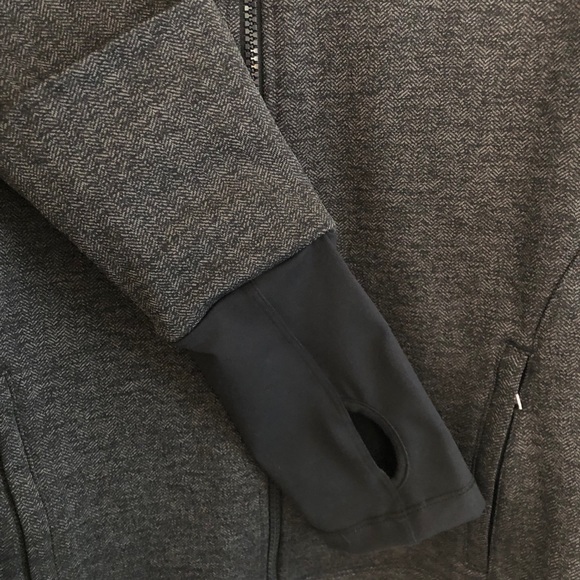 NWT Under Armour Studiolux Yoga Jacket Grey M - Picture 10 of 12